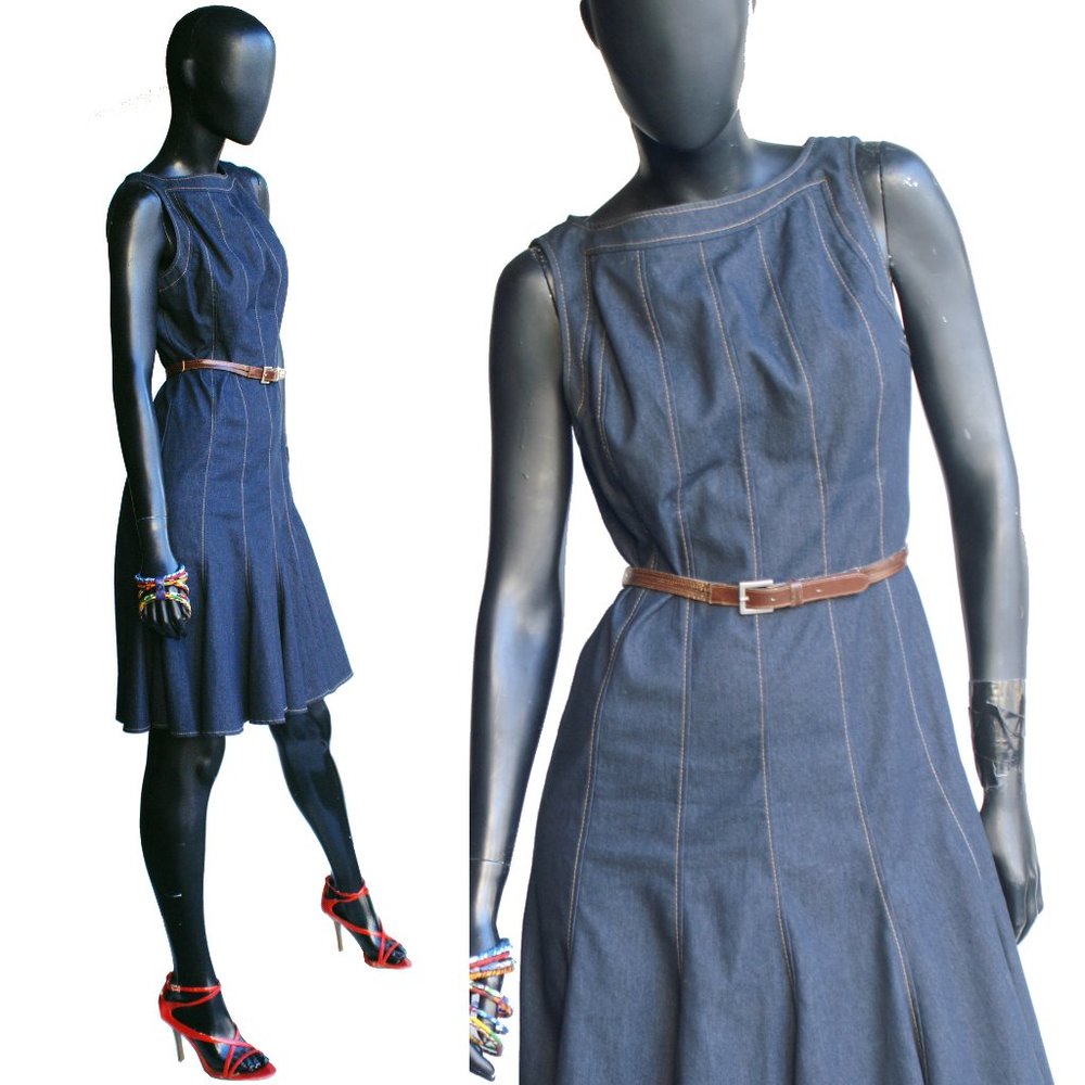 Sandra Darren Denim Fit-n-Flare Sleeveless Dress w Belt Size 10